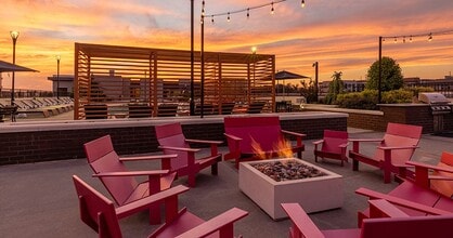 Adley City Springs in Sandy Springs, GA - Foto de edificio - Building Photo