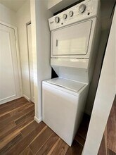 4031 Cole Ave in Dallas, TX - Building Photo - Building Photo