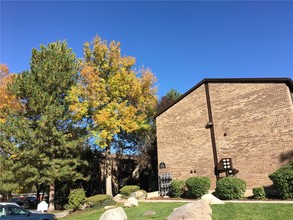 Willow Glen in Salt Lake City, UT - Foto de edificio - Building Photo