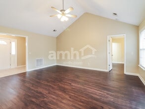 44 Westminister Pl in Beaufort, SC - Foto de edificio - Building Photo