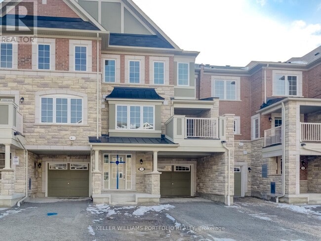 property at 7 Bluegill Cres