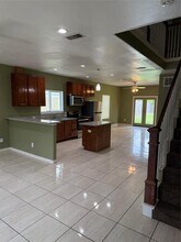5810 Stuebner Airline Rd in Houston, TX - Building Photo - Building Photo