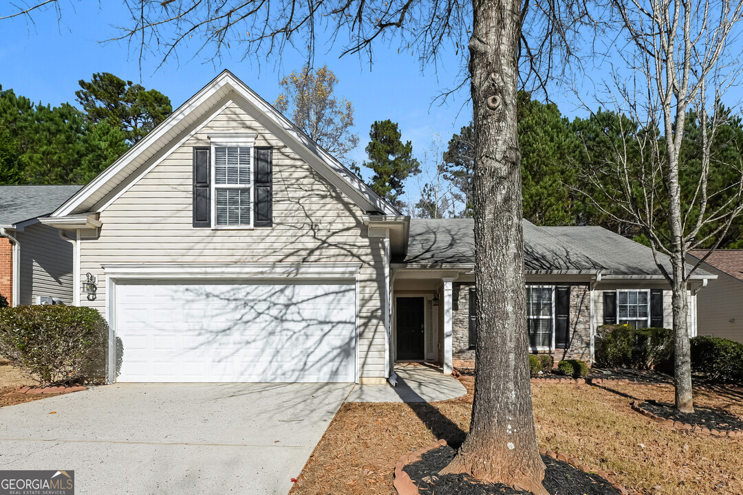 345 Hunterian Pl in Newnan, GA - Building Photo