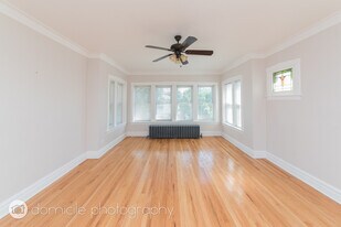 4906 N Marmora Ave, Unit 2 in Chicago, IL - Building Photo