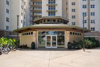 Frear Hall in Honolulu, HI - Building Photo - Building Photo