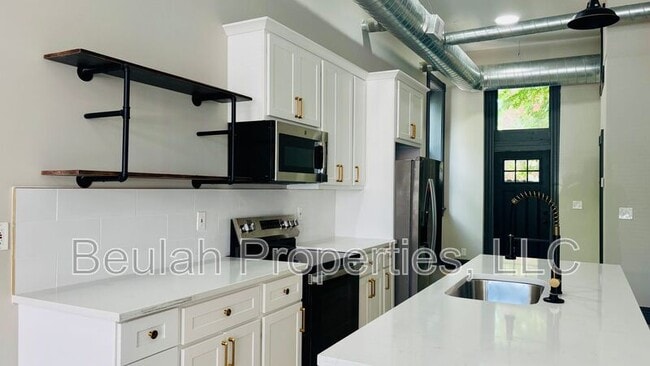 property at 1836-1838-1838 S 10th St