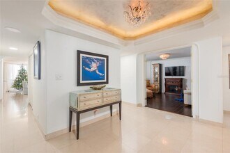 5700 Mariner St in Tampa, FL - Building Photo - Building Photo