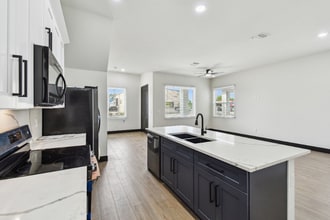 3353 4th Ave S in St. Petersburg, FL - Building Photo - Building Photo