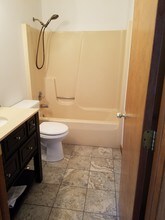 405 West St, Unit 405W in Howell, MI - Foto de edificio - Building Photo