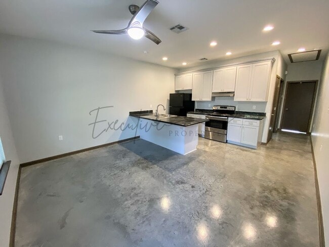 146 Arlington Dr in Lake Charles, LA - Building Photo - Building Photo