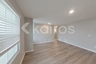 35 E Luminous Way in Hampstead, NC - Building Photo - Building Photo