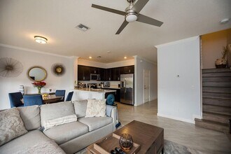 6115 Bangalow Dr in Greenacres, FL - Building Photo - Building Photo