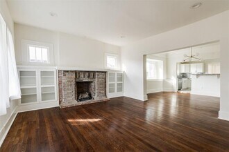 1215 NW 13th St in Oklahoma City, OK - Building Photo - Building Photo