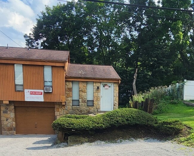 3950 Mt Royal Blvd