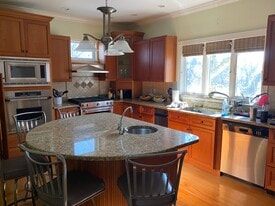 6 Saint Paul St in Cambridge, MA - Building Photo