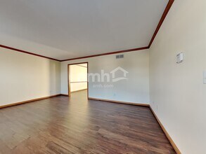 6088 Lakewood Dr in Hamilton, OH - Building Photo - Building Photo