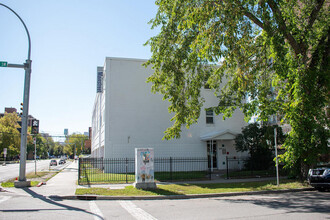 Central Beltline Apartments in Calgary, AB - Building Photo - Building Photo