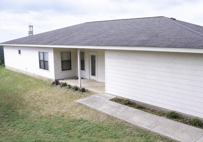 property at 1105 Advance St