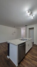 31 Moorlyn Ln in Greer, SC - Building Photo - Building Photo