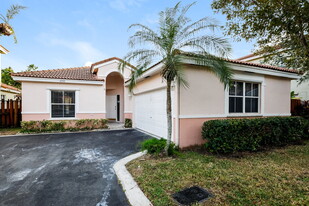 4792 NW 5th Pl in Coconut Creek, FL - Building Photo