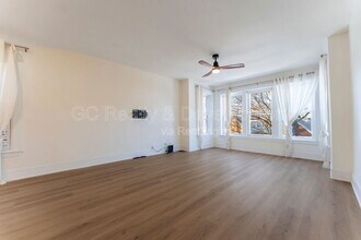 5737 N Washtenaw Ave in Chicago, IL - Building Photo - Building Photo