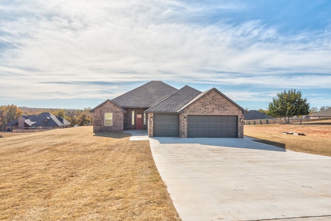 2325 Greys Harbor Rd in Blanchard, OK - Building Photo - Building Photo