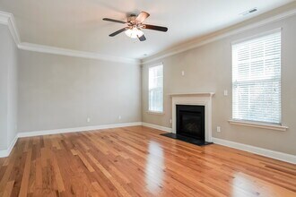 170 Davelyn Ct in Garner, NC - Building Photo - Building Photo