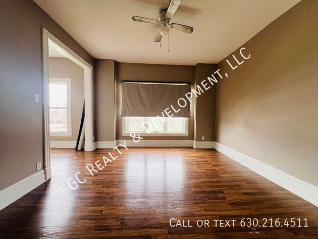 6607 S Ellis Ave in Chicago, IL - Building Photo - Building Photo