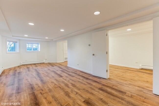 3721 N Ashland Ave in Chicago, IL - Building Photo - Building Photo