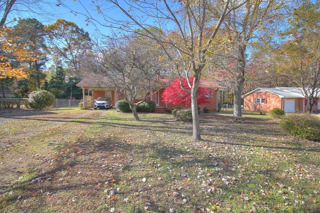 5013 Gatewood Dr in Durham, NC - Building Photo