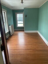 34 Highland St, Unit 1 in Ashland, NH - Building Photo - Building Photo