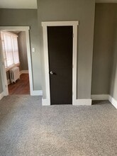 2614 Larkins Wy in Pittsburgh, PA - Building Photo - Building Photo