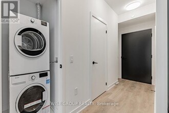 127 Broadway Ave in Toronto, ON - Building Photo - Building Photo