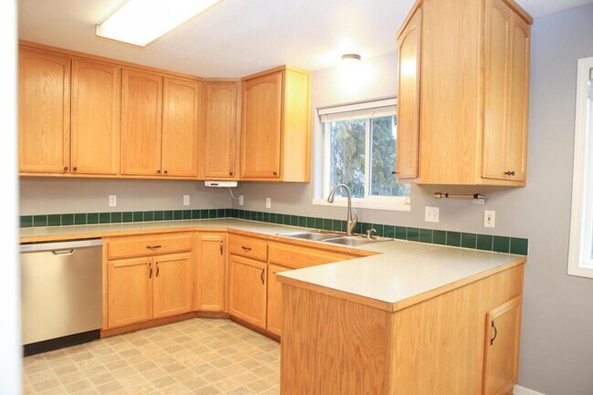 810 Highland St in Cheney, WA - Building Photo - Building Photo