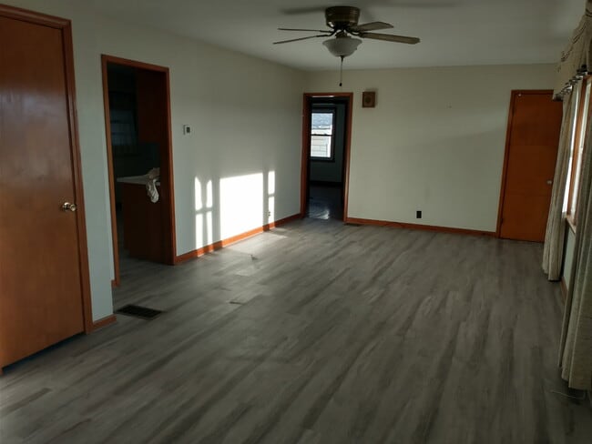 155 N Kill Rd in Spencerville, OH - Building Photo - Building Photo