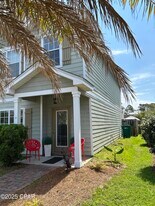 335 Madison Circle in Panama City Beach, FL - Building Photo