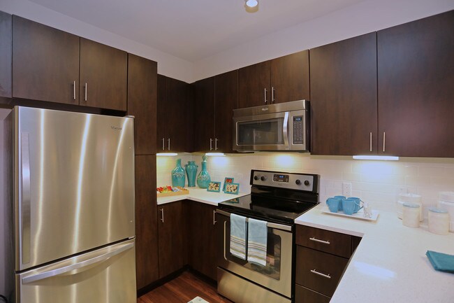 Camden Boca Raton in Boca Raton, FL - Building Photo - Interior Photo
