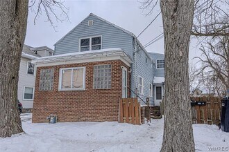 1629 10th St, Unit 1 in Niagara Falls, NY - Building Photo - Building Photo
