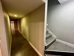 727 N Himes Ave in Tampa, FL - Building Photo - Building Photo