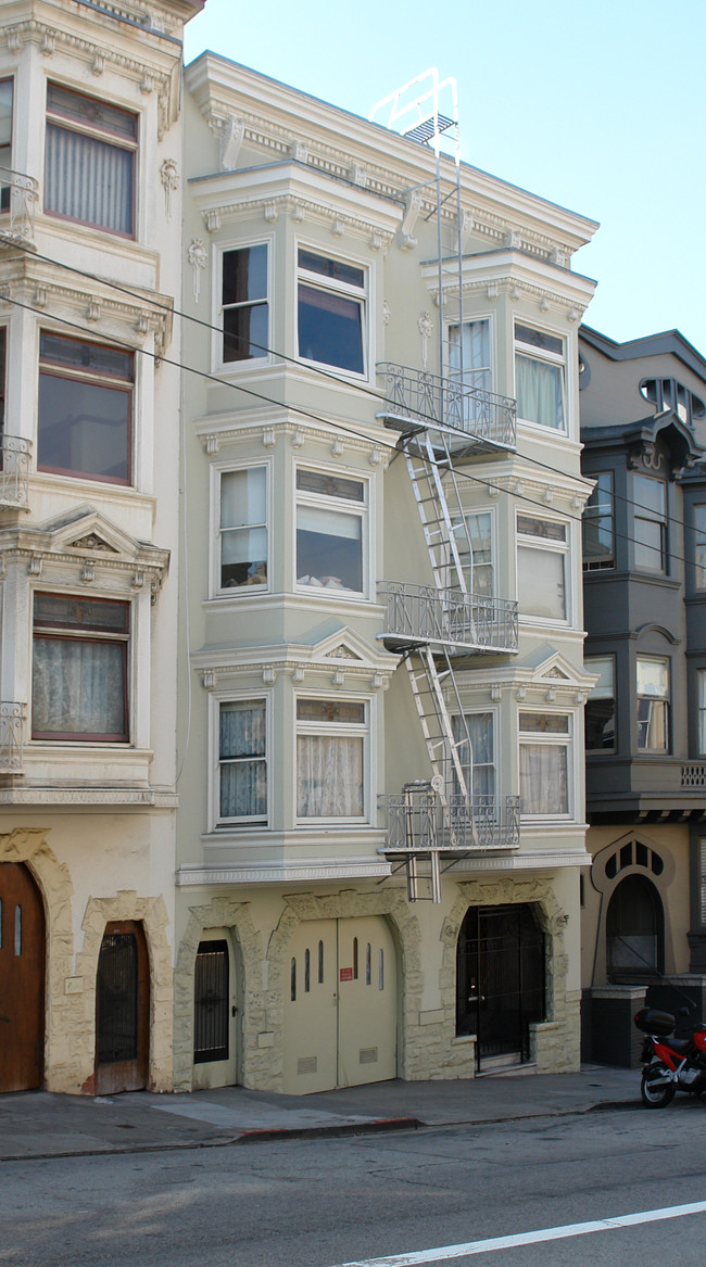 1545 Sacramento St in San Francisco, CA - Building Photo - Building Photo