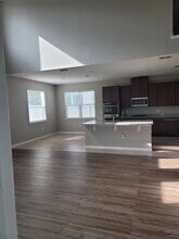 6018 Glory Bower Dr in Oakland, FL - Building Photo - Building Photo