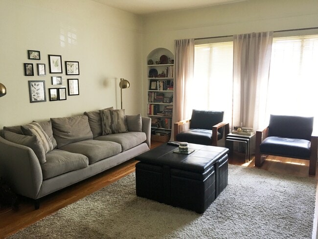 464 N Orange Grove Ave, Unit 464.5 in Los Angeles, CA - Foto de edificio - Building Photo