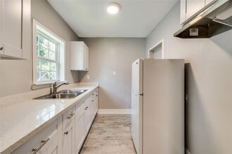 507 Enid St in Houston, TX - Building Photo - Building Photo