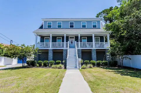 9626 12th View St in Norfolk, VA - Foto de edificio