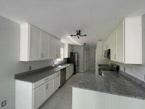 9712 Seafarer's Way in Navarre, FL - Building Photo - Building Photo