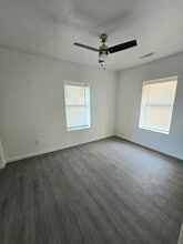 300 S 5th St in Santa Rosa, NM - Building Photo - Building Photo