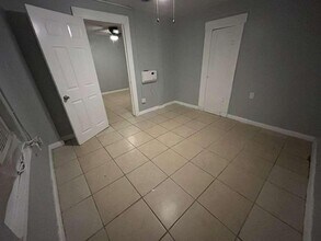 1903 7th Ave S in St. Petersburg, FL - Building Photo - Building Photo