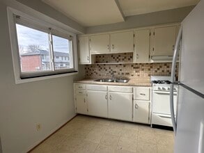 320 17th St in Columbus, IN - Building Photo - Building Photo