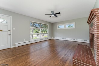 34 Hopewell Ave in Flemington, NJ - Building Photo - Building Photo
