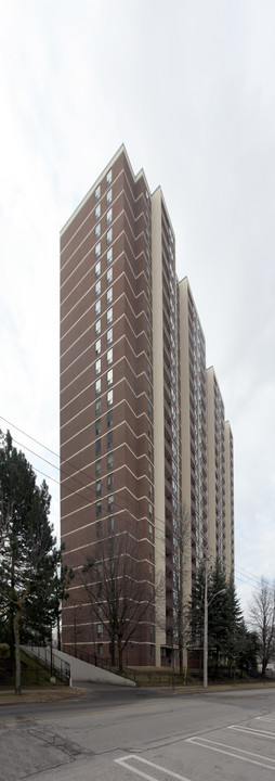 85 Emmett Ave in Toronto, ON - Building Photo